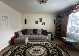 2-комнатная квартира на продажу, 54 м2, Кемерово, улица Серебряный Бор, 15А