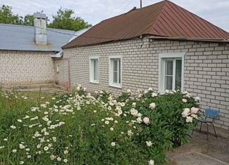 Продаю дом, 100 м2, село Октябрьское, Коммунистическая улица