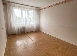 Продам 2-комнатную квартиру, 48 м2, Татарстан, проспект Химиков, 110