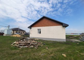 Продается дом, 83 м2, село Красная Башкирия, улица Минигали Шаймуратова