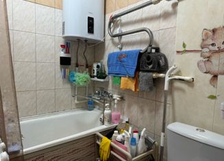 Продам 2-ком. квартиру, 43.5 м2, Березники, Юбилейная улица, 61