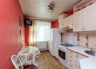 Продается 2-ком. квартира, 43 м2, Оренбург, улица Конституции СССР, 19, жилой район Степной