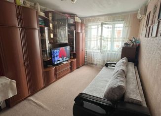 Продажа двухкомнатной квартиры, 36.2 м2, Майкоп, улица Димитрова, 14