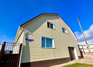 Продаю дом, 240 м2, поселок городского типа Емельяново, Высотная улица, 15