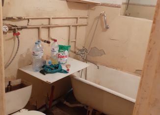 Продам 2-комнатную квартиру, 44.1 м2, Челябинск, улица Барбюса, 71, Ленинский район