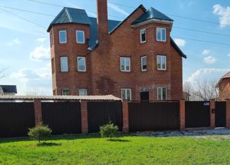 Продаю дом, 250 м2, село Красный Путь, улица Мира, 23