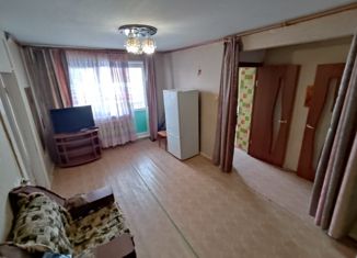 Продам 2-комнатную квартиру, 44 м2, Элиста, 4-й микрорайон, 10, 4-й микрорайон