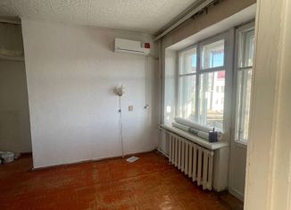 Продается двухкомнатная квартира, 40.7 м2, Оренбургская область, Советская улица, 45