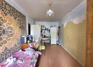 Продаю 2-ком. квартиру, 36 м2, Таганрог, улица Сергея Шило, 247