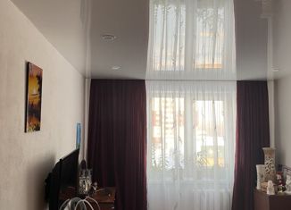 Трехкомнатная квартира на продажу, 64 м2, Кодинск, улица Гидростроителей, 5