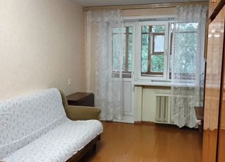 Продаю 1-ком. квартиру, 30 м2, Кировская область, улица Дзержинского, 48