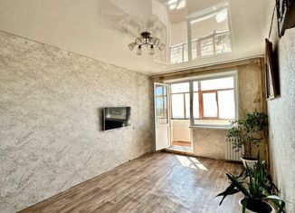 Продажа 1-ком. квартиры, 35 м2, Салават, улица Губкина, 11