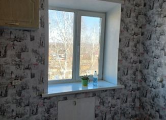 Продаю 2-комнатную квартиру, 44 м2, Лесосибирск, улица Энтузиастов, 20