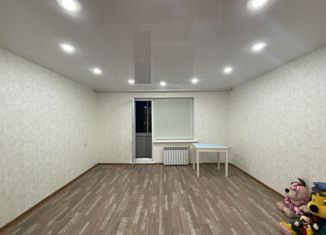 Продаю двухкомнатную квартиру, 54.9 м2, Шарыпово, 2-й микрорайон, 1/14