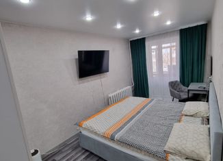 Продам 4-ком. квартиру, 71.5 м2, Краснотурьинск, улица Ленина, 82