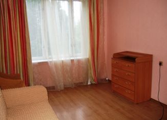 Продажа двухкомнатной квартиры, 44 м2, Москва, улица Зои и Александра Космодемьянских, 11, метро Войковская