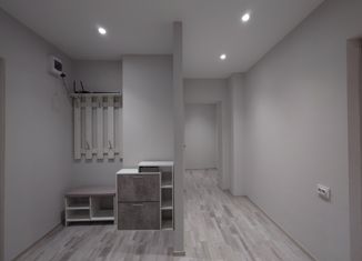 Продам трехкомнатную квартиру, 74.4 м2, Алушта, Юбилейная улица, 22