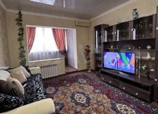 2-комнатная квартира на продажу, 65 м2, Астраханская область, улица Софьи Перовской, 84к1