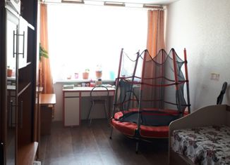 Продам 2-комнатную квартиру, 47 м2, Свердловская область, Комсомольская улица, 19