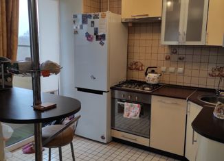 Продается четырехкомнатная квартира, 66.5 м2, Алексин, улица Здоровья, 3А