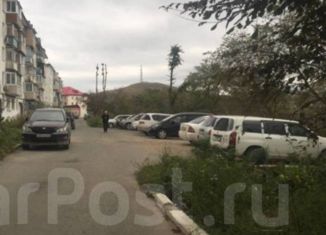 Продаю комнату, 42.3 м2, посёлок городского типа Славянка, улица Дружбы, 10