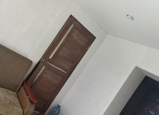 Продается 4-ком. квартира, 76 м2, Тюкалинск, Автотранспортный переулок, 13