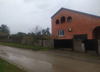Продаю дом, 190 м2, станица Имеретинская, улица Матвиенко