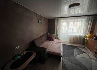 Двухкомнатная квартира на продажу, 51.3 м2, Ленск, улица Ленина, 64Б