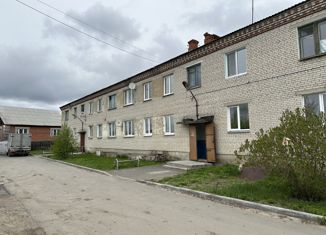 Продажа 2-комнатной квартиры, 42.6 м2, село Погорелка, Исетская улица, 2