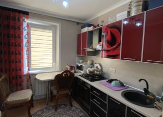 Двухкомнатная квартира на продажу, 56.6 м2, Дагестан, улица Гамзата Цадаса, 88А