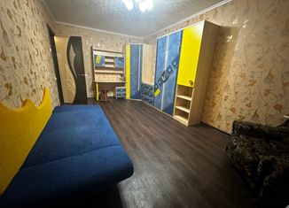 Продам трехкомнатную квартиру, 67.7 м2, Усинск, Комсомольская улица, 11