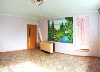 Продается 3-комнатная квартира, 37.7 м2, Пермь, улица Анвара Гатауллина, 22, Свердловский район