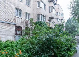 Продажа 3-ком. квартиры, 58 м2, Павловск, Медвежий переулок, 8/14