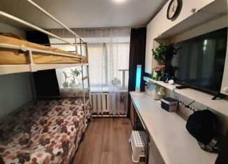 Продам однокомнатную квартиру, 17.5 м2, Зеленодольск, улица Татарстан, 25