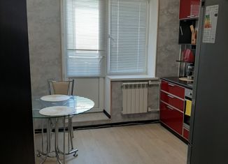 Продается 2-ком. квартира, 59 м2, Шумерля, улица Щорса, 5