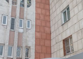Продам четырехкомнатную квартиру, 78.1 м2, Липецк, проспект имени 60-летия СССР, 23А