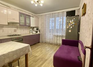 Продается двухкомнатная квартира, 62 м2, Воронежская область, улица Карла Либкнехта, 25