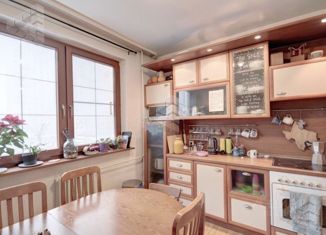 Продается 3-ком. квартира, 75 м2, Москва, улица Намёткина, 9, улица Намёткина