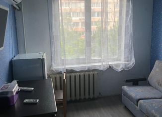 Продам 3-ком. квартиру, 62.2 м2, Хабаровский край, Пионерская улица, 42