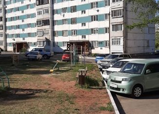 Продам двухкомнатную квартиру, 51 м2, Иркутская область, бульвар Космонавтов, 26А