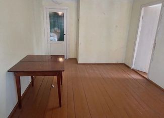 Продаю трехкомнатную квартиру, 49.9 м2, Кудымкар, улица Строителей, 9