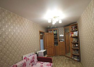 Продам 3-ком. квартиру, 70.5 м2, посёлок городского типа Смоляниново, улица Маяковского, 12