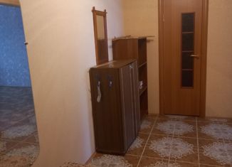 Сдача в аренду 1-ком. квартиры, 49.5 м2, Северск, улица Ленина, 132