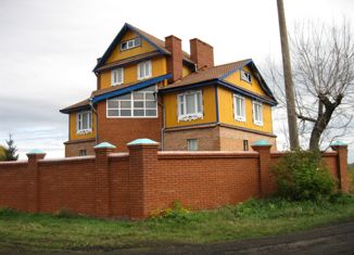 Продается дом, 350 м2, деревня Октябрь