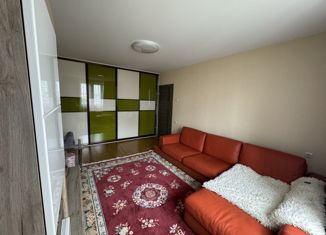 Продам 2-ком. квартиру, 51 м2, Москва, улица Авиаторов, 5, метро Солнцево