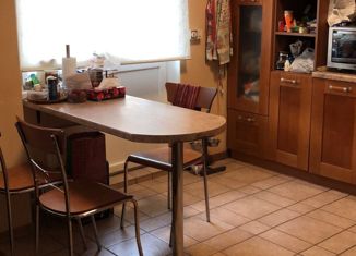 Продается 4-комнатная квартира, 119.6 м2, Москва, Рыбников переулок, 4, метро Сретенский бульвар