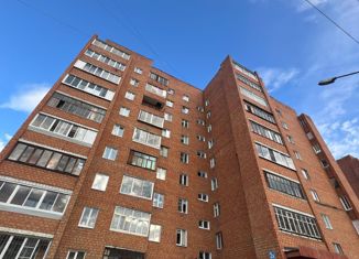 Продам двухкомнатную квартиру, 46 м2, Братск, улица Муханова, 2А