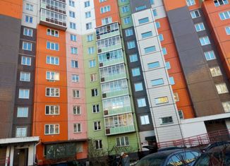 Сдается в аренду однокомнатная квартира, 40.4 м2, Красноярск, улица Дмитрия Мартынова, 37