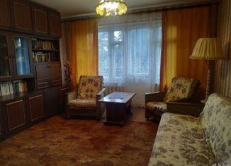 Продам 2-комнатную квартиру, 53.7 м2, Псковская область, Басковская улица, 56
