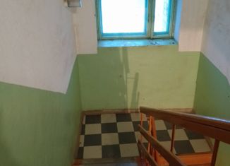 Продажа двухкомнатной квартиры, 48 м2, село Ленск, улица Ленина, 2А